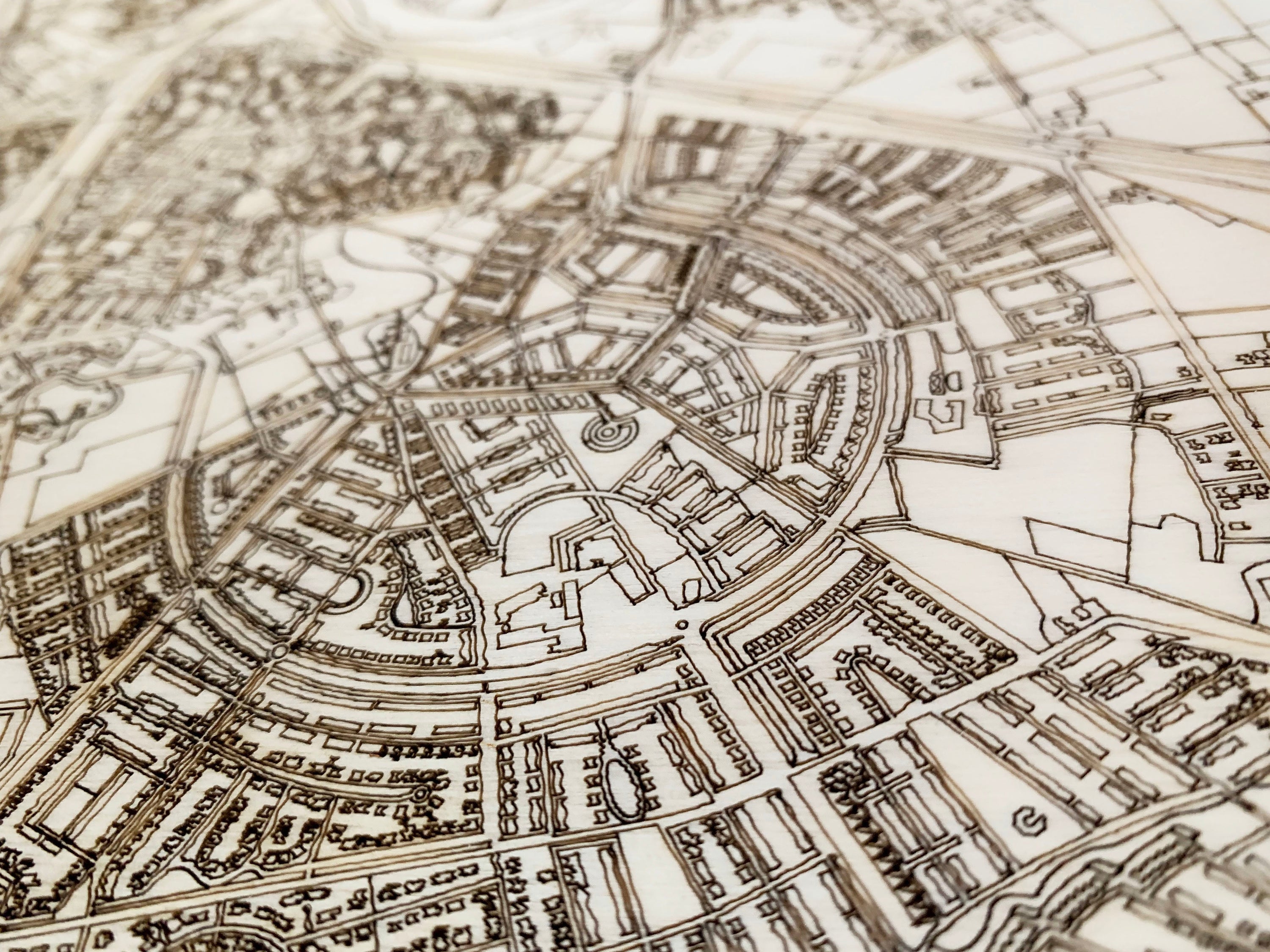 stadsplattegrond houten wanddecoratie Emmen citymap Alt-tekst bewerken