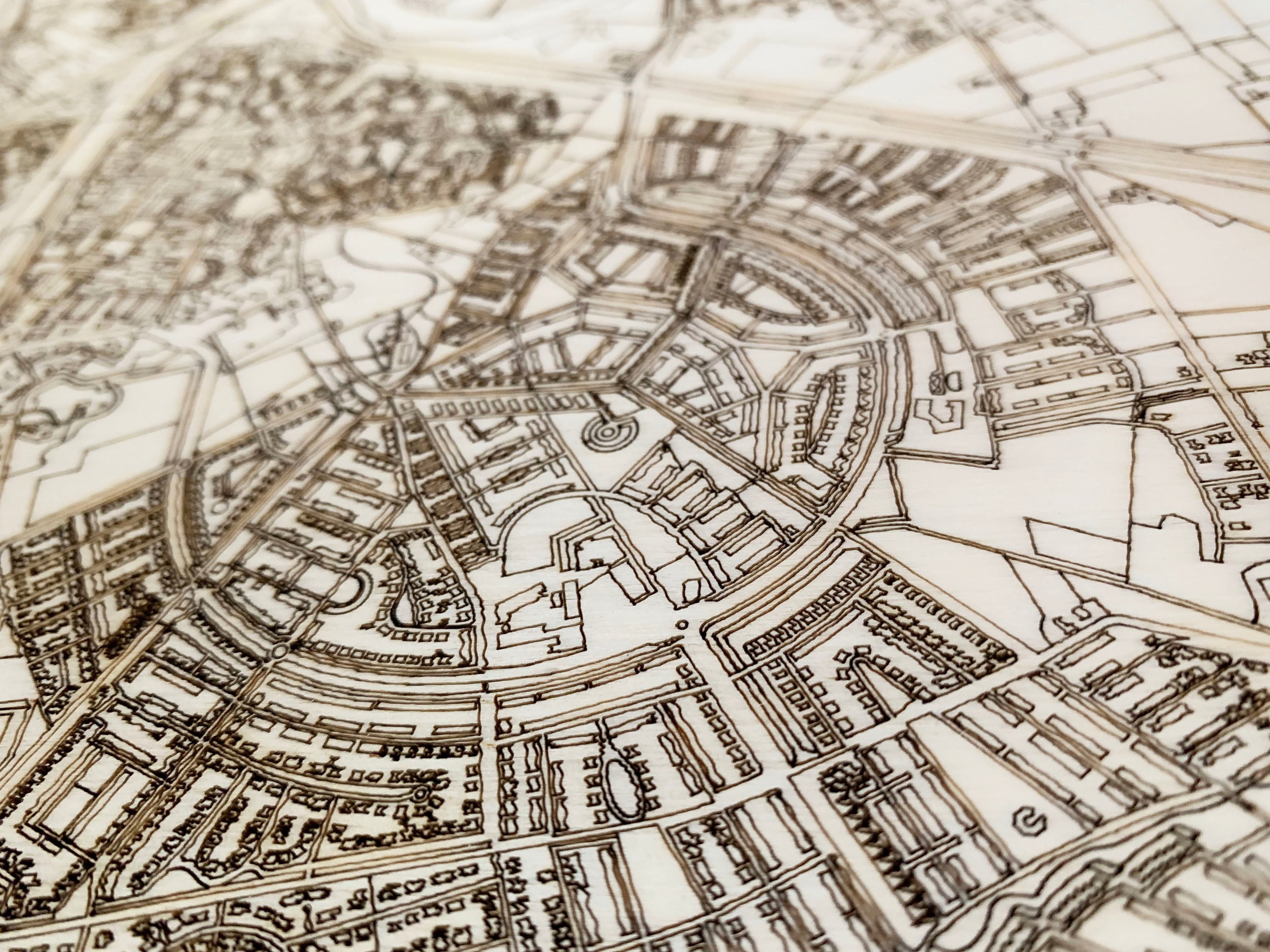 stadsplattegrond houten wanddecoratie Emmen citymap  Alt-tekst bewerken